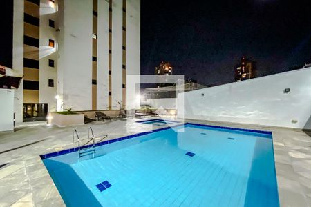 Apartamento à venda com 143m², 3 quartos e 2 vagasÁrea comum - Piscina
