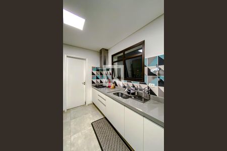 Apartamento à venda com 143m², 3 quartos e 2 vagasCozinha