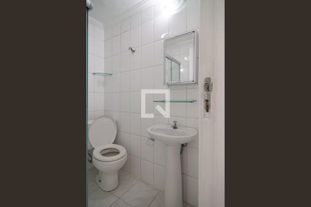 Banheiro de apartamento para alugar com 1 quarto, 30m² em Bela Vista, São Paulo