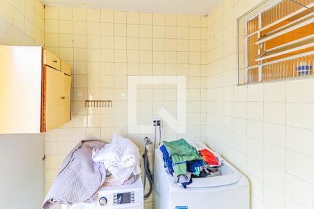 Casa à venda com 163m², 3 quartos e 2 vagasÁrea de Serviço