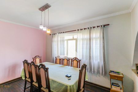 Sala de casa à venda com 3 quartos, 163m² em Jardim Cordeiro, São Paulo