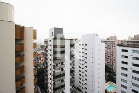 Vista de apartamento à venda com 2 quartos, 75m² em Indianópolis, São Paulo