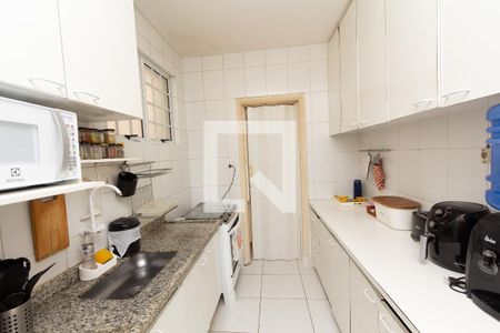 Apartamento à venda com 86m², 2 quartos e sem vaga Apartamento à venda com 86m², 2 quartos e sem vagaCozinha