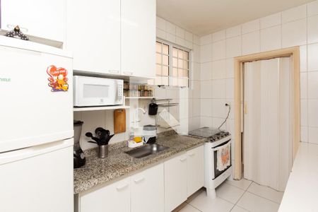 Apartamento à venda com 86m², 2 quartos e sem vaga Apartamento à venda com 86m², 2 quartos e sem vagaCozinha