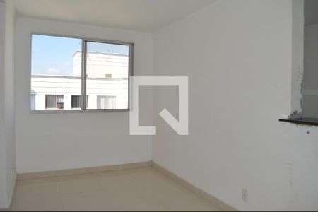 Sala de apartamento à venda com 2 quartos, 50m² em Cabral, Contagem