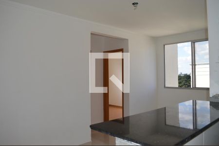 Sala de apartamento à venda com 2 quartos, 50m² em Cabral, Contagem