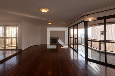 Sala de apartamento para alugar com 5 quartos, 238m² em Jardim Fonte do Morumbi, São Paulo