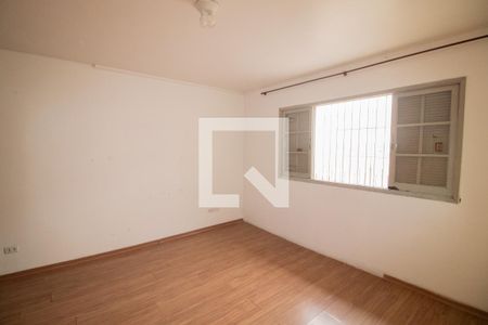 Casa à venda com 300m², 4 quartos e 3 vagasQuarto 2