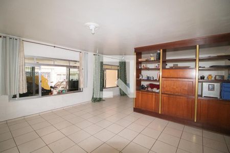 Sala de casa para alugar com 4 quartos, 300m² em Vila Medeiros, São Paulo