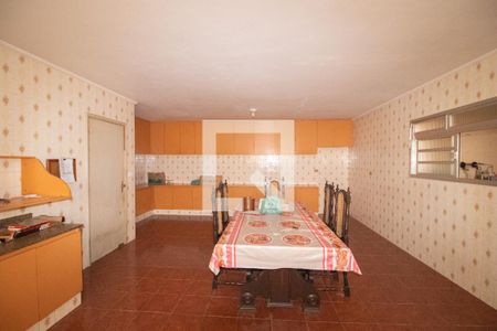 Casa à venda com 300m², 4 quartos e 3 vagasCozinha
