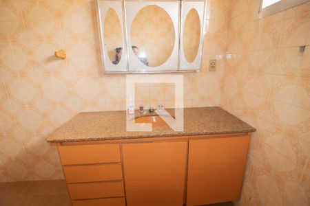 Casa à venda com 300m², 4 quartos e 3 vagasBanheiro