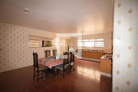 Casa à venda com 300m², 4 quartos e 3 vagasCozinha