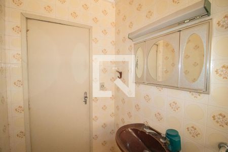 Casa à venda com 300m², 4 quartos e 3 vagasBanheiro suite
