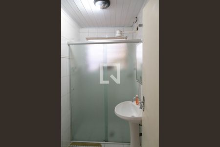 Casa à venda com 160m², 3 quartos e 3 vagas Casa à venda com 160m², 3 quartos e 3 vagasBanheiro da suíte