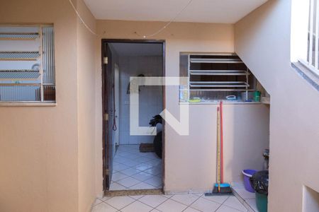 Casa à venda com 160m², 3 quartos e 3 vagas Casa à venda com 160m², 3 quartos e 3 vagasÁrea de Serviço