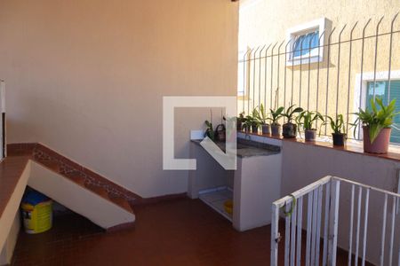 Casa à venda com 160m², 3 quartos e 3 vagas Casa à venda com 160m², 3 quartos e 3 vagasÁrea gourmet