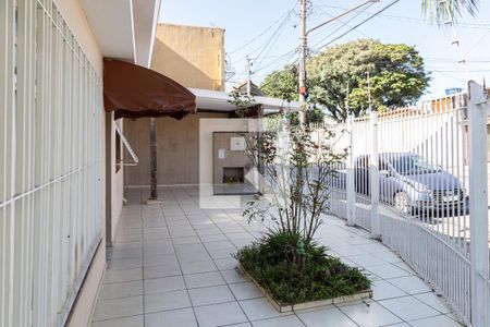 Casa à venda com 160m², 3 quartos e 3 vagas Casa à venda com 160m², 3 quartos e 3 vagasQuintal