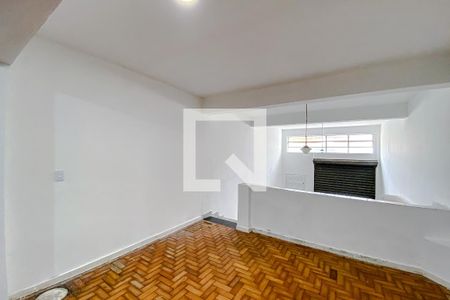 Casa para alugar com 260m², 3 quartos e 2 vagasSalão