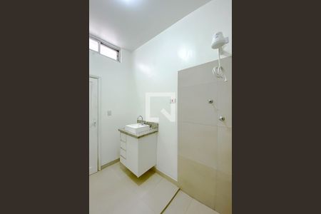 Casa para alugar com 260m², 3 quartos e 2 vagasBanheiro