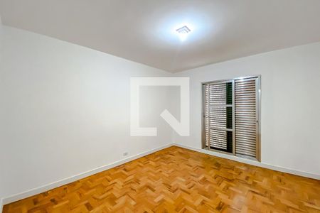 Quarto 1 de casa para alugar com 3 quartos, 260m² em Vila Prudente, São Paulo