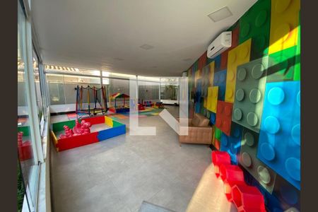 Casa à venda com 4 quartos, 167m² em Vila Madeira, Nova Lima