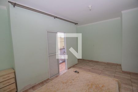 Quarto de casa para alugar com 3 quartos, 110m² em Vila Miami, São Paulo