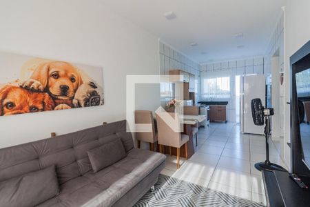 Sala de apartamento para alugar com 1 quarto, 50m² em Serraria, São José