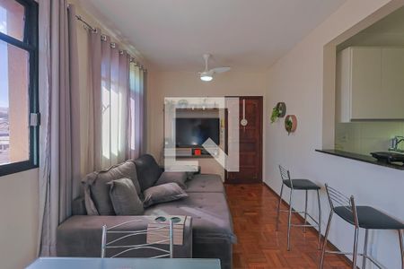 Sala de apartamento à venda com 3 quartos, 88m² em Floresta, Belo Horizonte