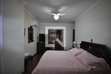 Casa para alugar com 320m², 3 quartos e 5 vagasSuíte 1