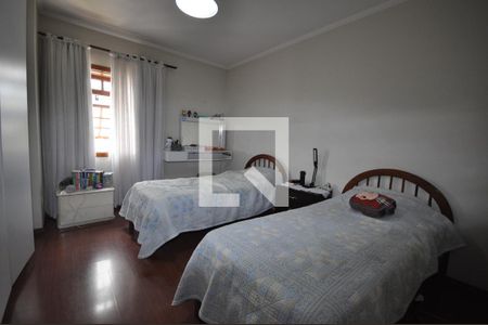 Casa para alugar com 320m², 3 quartos e 5 vagasSuíte 2