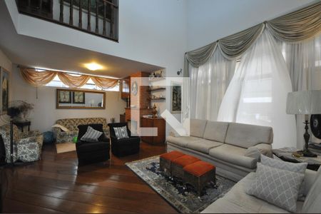 Sala de casa para alugar com 3 quartos, 320m² em Barro Branco (zona Norte), São Paulo