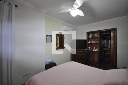 Casa para alugar com 320m², 3 quartos e 5 vagasSuíte 1