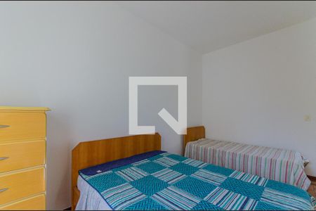 Casa à venda com 280m², 3 quartos e 4 vagasQuarto de Serviço