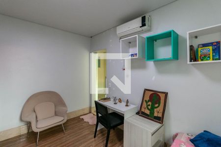 Casa à venda com 300m², 5 quartos e 4 vagasQuarto 4