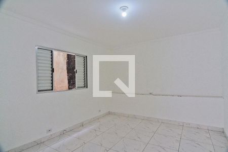 Quarto 2 de casa para alugar com 2 quartos, 65m² em Jardim Santo Elias, São Paulo