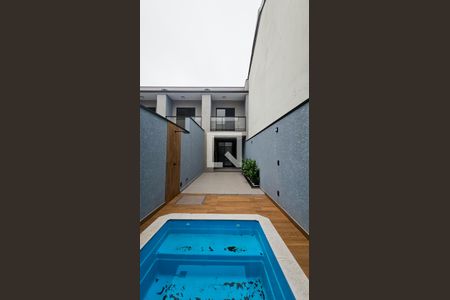 Casa à venda com 130m², 3 quartos e 2 vagasQuintal