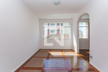 Sala 1 de apartamento para alugar com 2 quartos, 100m² em Carlos Prates, Belo Horizonte