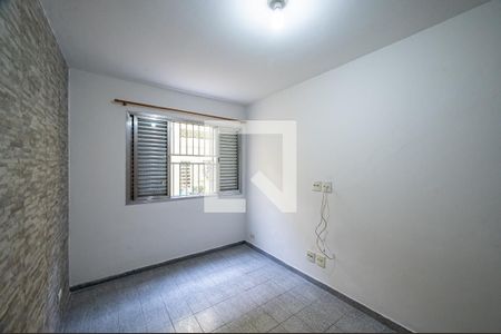 Quarto 2 de apartamento para alugar com 2 quartos, 60m² em Vila Guarani, São Paulo