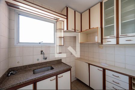 Apartamento à venda com 70m², 2 quartos e 2 vagasCozinha