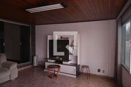 Casa à venda com 3 quartos, 232m² em Parque Erasmo Assunção, Santo André
