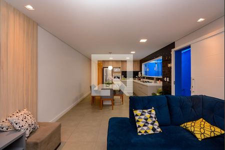 Sala de casa à venda com 2 quartos, 203m² em Nova Petrópolis, São Bernardo do Campo