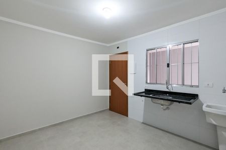 Cozinha e área de serviço de kitnet/studio para alugar com 1 quarto, 25m² em Taboão, São Bernardo do Campo