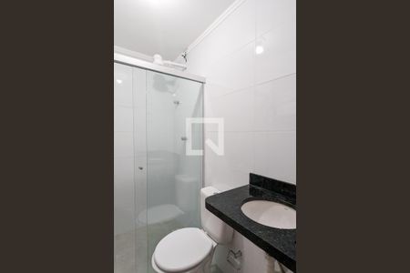 Banheiro de kitnet/studio para alugar com 1 quarto, 27m² em Taboão, São Bernardo do Campo