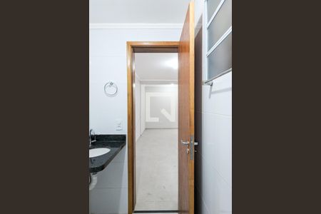 Banheiro de kitnet/studio para alugar com 1 quarto, 27m² em Taboão, São Bernardo do Campo