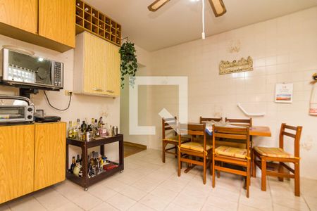 Casa à venda com 250m², 2 quartos e 4 vagasCozinha