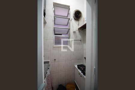 Cozinha de kitnet/studio para alugar com 1 quarto, 18m² em Copacabana, Rio de Janeiro