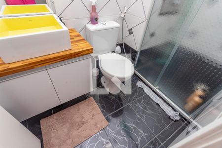 Apartamento à venda com 56m², 2 quartos e 1 vagaBanheiro social