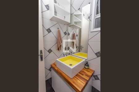 Apartamento à venda com 56m², 2 quartos e 1 vagaBanheiro social