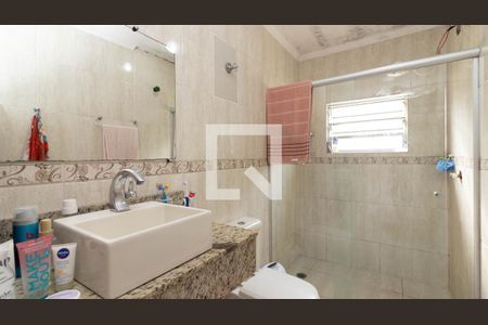 Casa à venda com 150m², 3 quartos e 2 vagasBanheiro 1