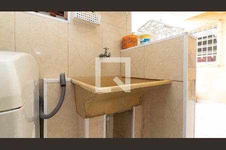 Casa à venda com 150m², 3 quartos e 2 vagasÁrea de Serviço